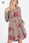 Floral vneck dress with pockets